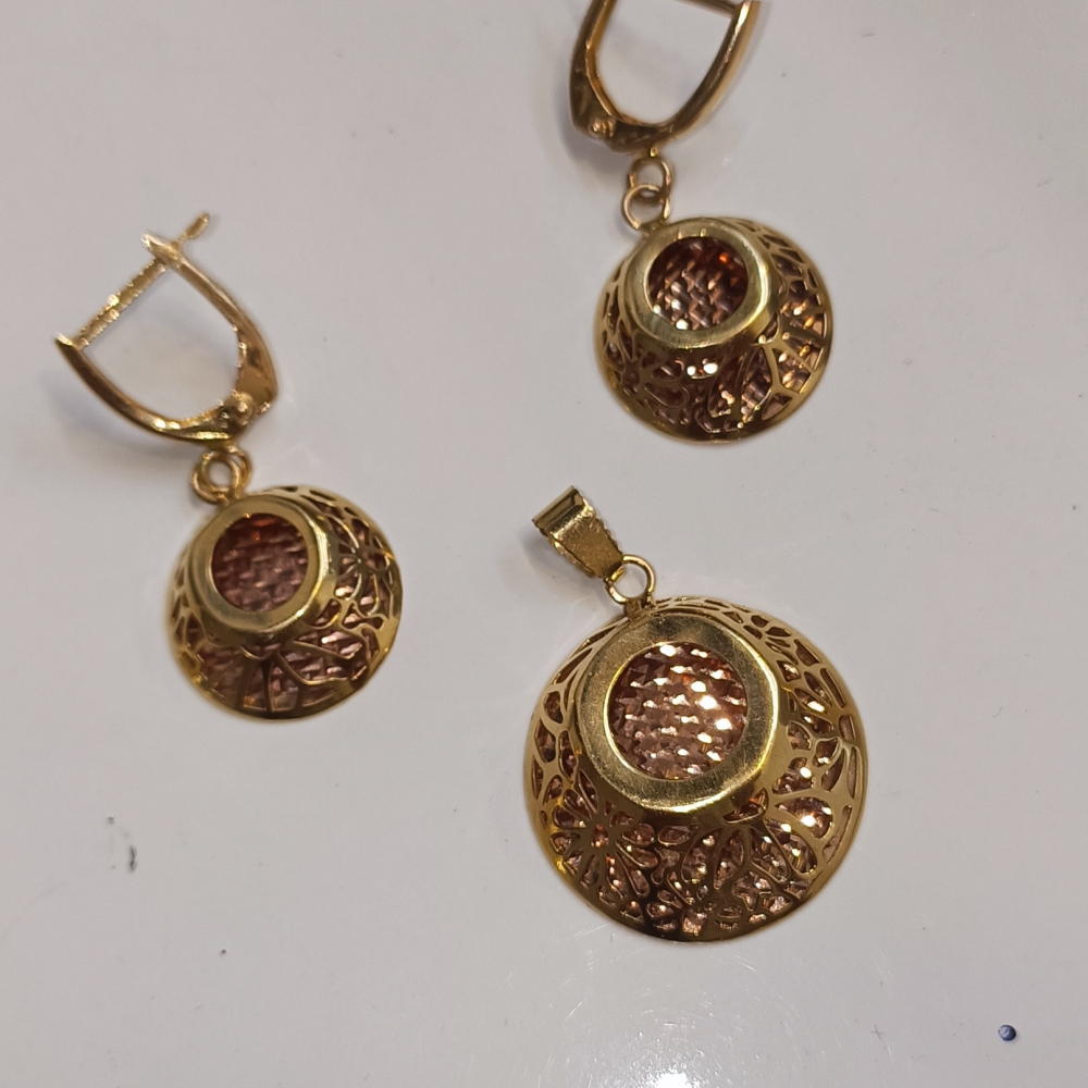نیمست آوان