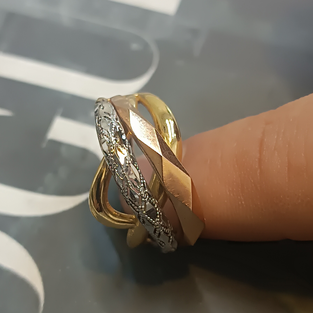 انگشتر لوکس