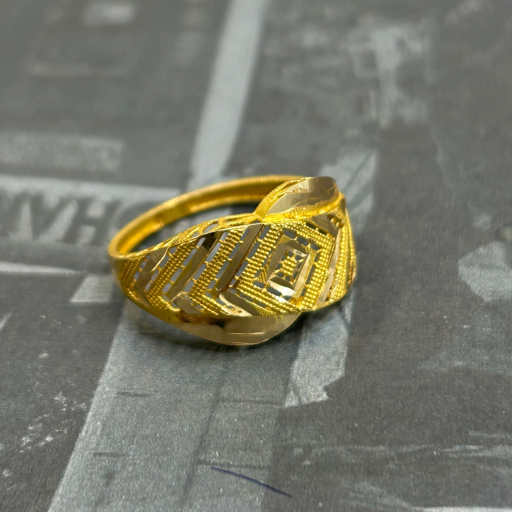 انگشتر ایوا